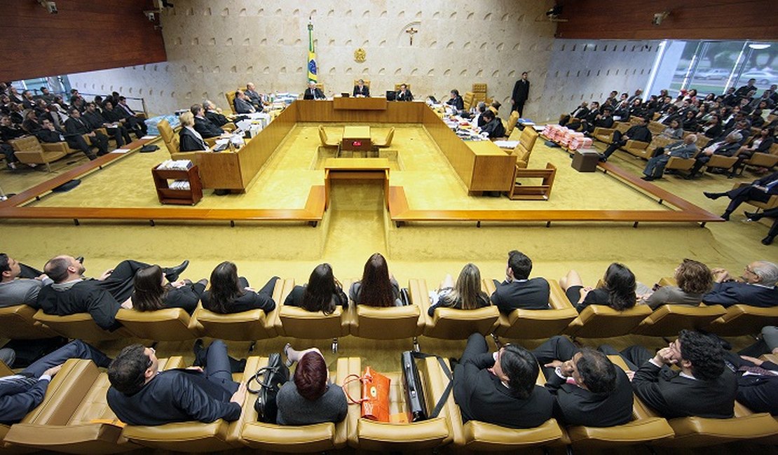 Supremo proíbe doação de empresas para campanhas eleitorais