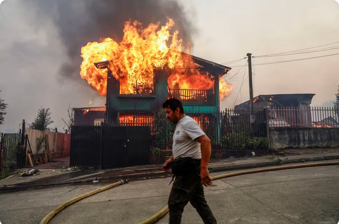 Incêndios no sul do Chile deixam mortos e mais de 50 mil desalojados