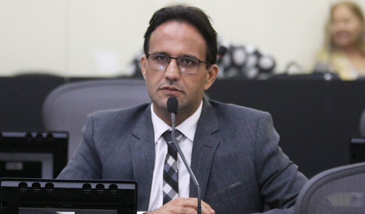 Aprovado projeto que exige certidão de antecedentes para quem trabalha com o público infantojuvenil