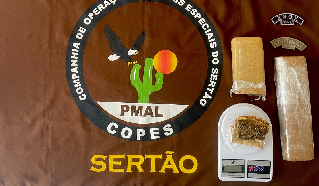 COPES/Caatinga e 9° BPM apreendem quase 1,5kg de maconha com adolescente de 15 anos em Piranhas