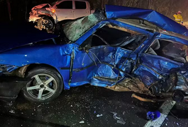 Quatro pessoas morrem em acidente entre três veículos na BR-373, no Paraná