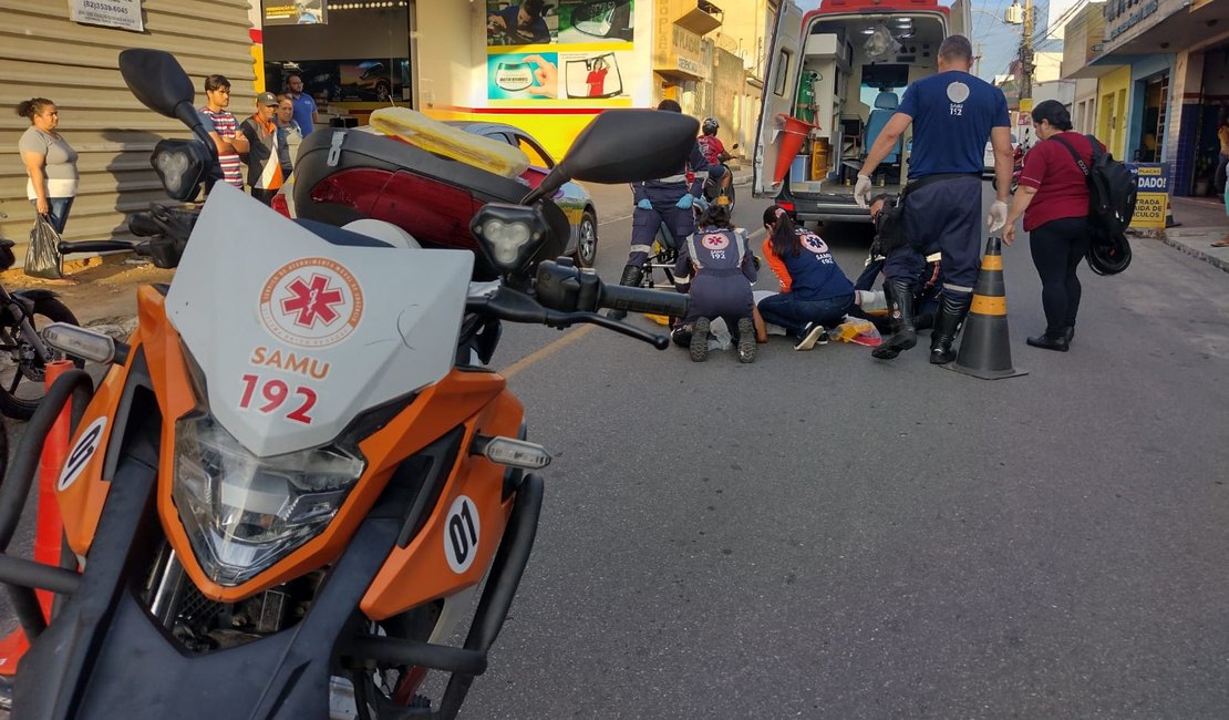 Vídeo. Colisão entre motos deixa motociclista ferido, em Arapiraca