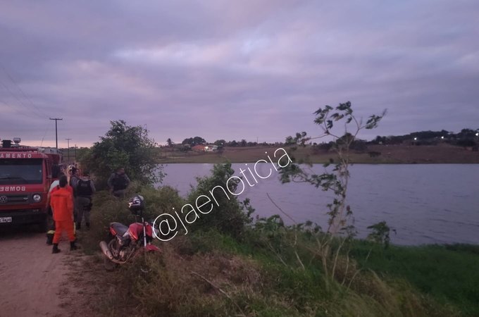 Jovem se afoga em açude e está desaparecido, no Agreste alagoano