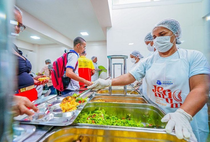 Restaurante Popular Jerimum, em Arapiraca, reabre após fechar para manutenção preventiva