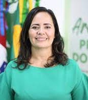 Fabiana Pessoa vai comandar a Secretaria de Estado de Desenvolvimento Social