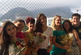 Famosos usam facebook e instagram para comemorar o Dia das Mães