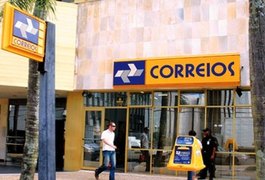 Correios oferecem reajuste de 5,27% e trabalhadores ameaçam greve para dia 18