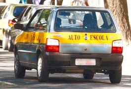Novos valores de taxas de autoescolas entram em vigor em Alagoas; confira