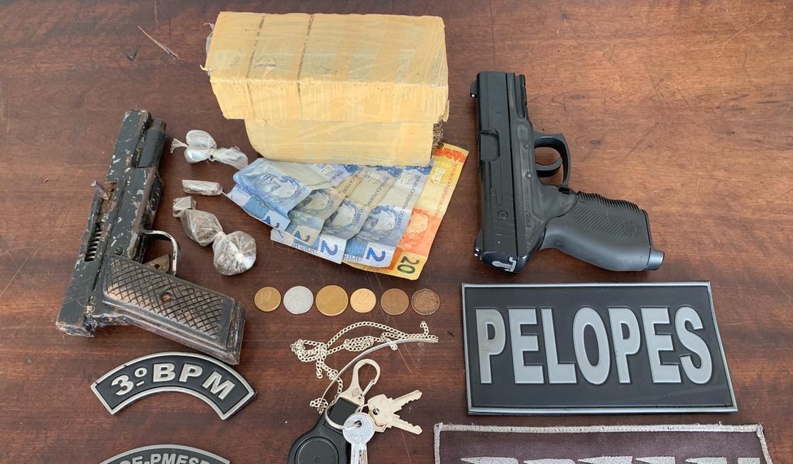 Dupla suspeita de tráfico é presa após tentar fugir da polícia em Arapiraca