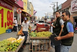 Agentes realizam fiscalização urbana no Centro de Arapiraca