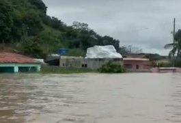 Vídeo que mostra rompimento de barragem inundando casas no interior de AL e PE é fake