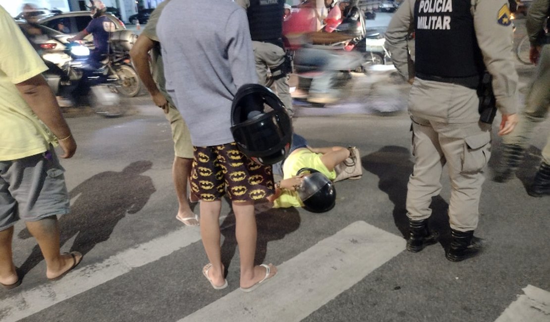 Colisão entre carro e mototaxista deixa feridos na AL-220, em Arapiraca