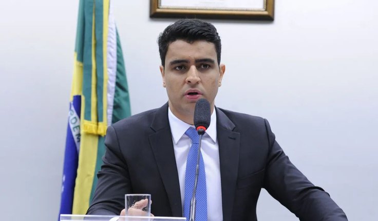 Atrás na disputa pelo Governo, JHC também entra no radar para o Senado