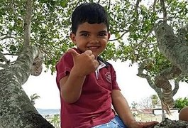 Família arapiraquense busca ajuda para pagar tratamento de menino de 05 anos vítima de AVC