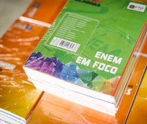 Estudantes da rede pública de Alagoas começam a receber Kits Foca no Enem