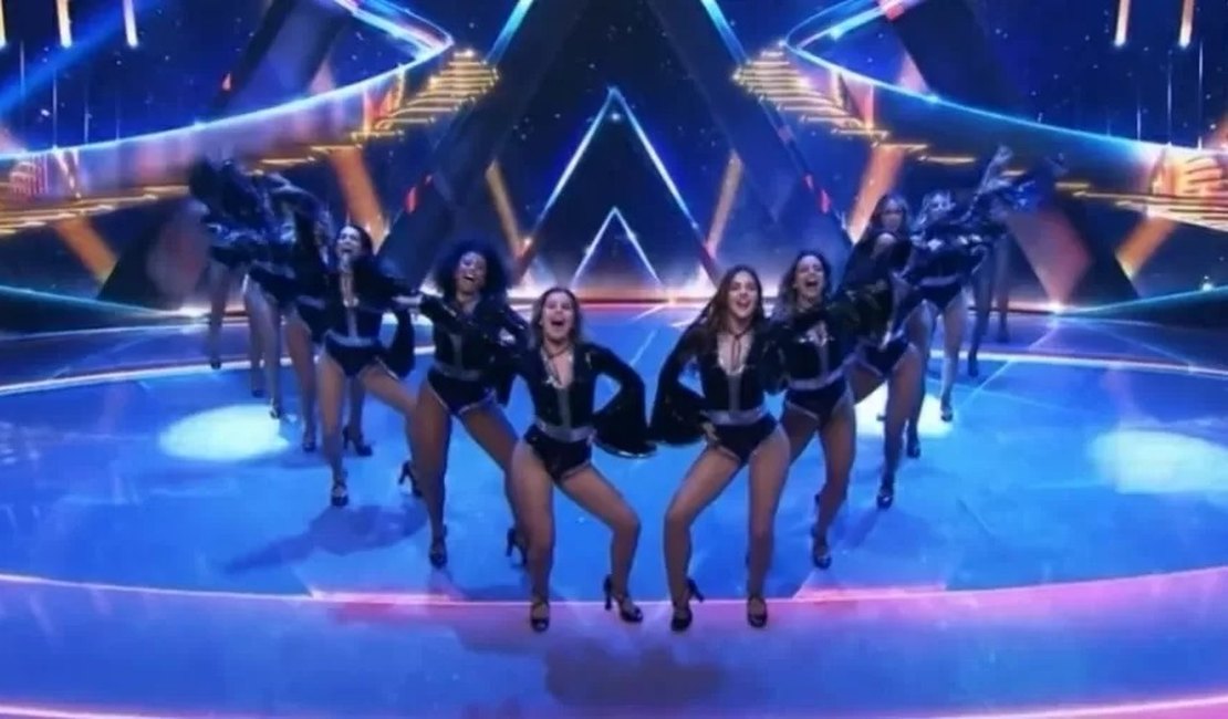 Câmera leva choque em palco de Faustão e é internado às pressas