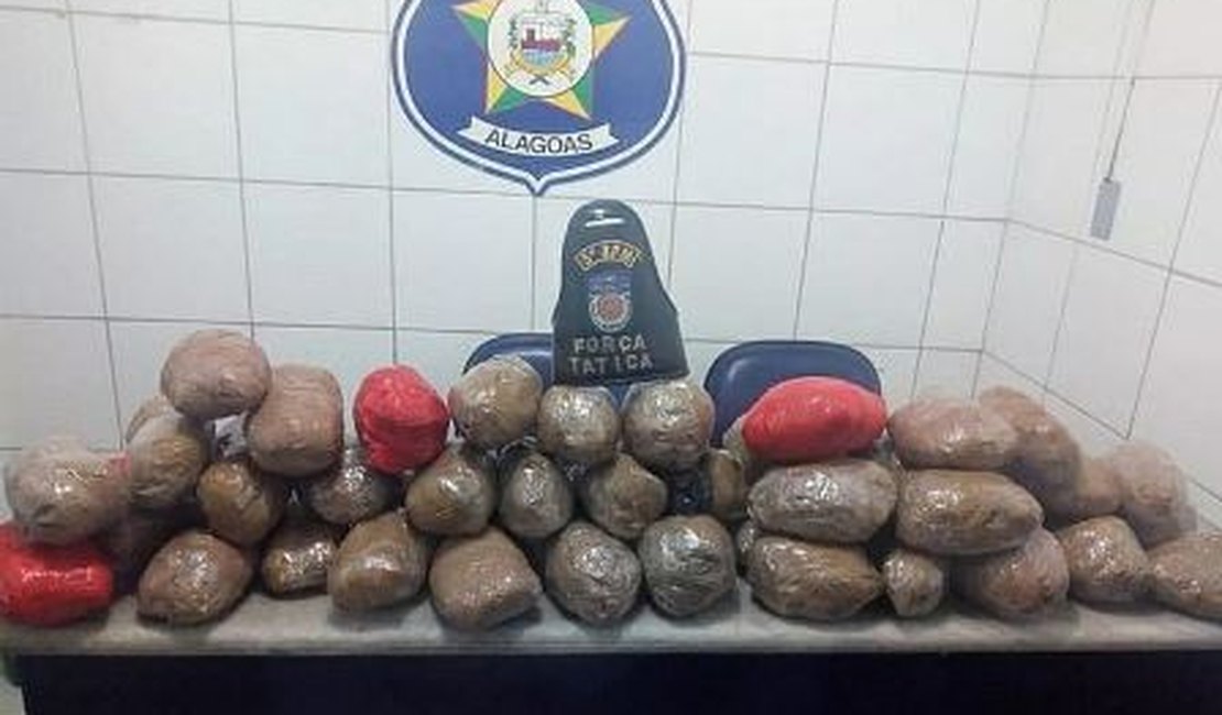 Motorista de aplicativo é preso com mais de 20 kg de maconha em Maceió