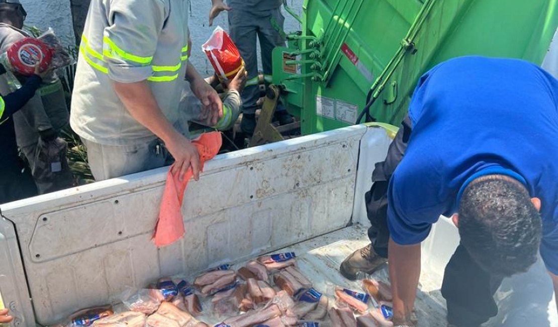 Vigilância apreende 150kg de alimentos estragadas em Maceió