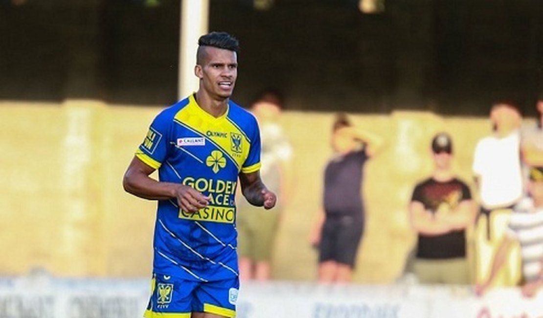 Lateral revelado no ASA é anunciado como reforço de time belga