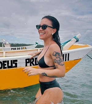 Priscilla Alcantara curte descanso em Alagoas: 'Meu sonho era chegar e já cair no mar'