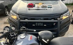 Raio Comando prende suspeito baleado com drogas após perseguição na orla lagunar