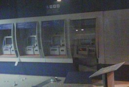 Agência da Caixa Econômica é alvo de vandalismo em Arapiraca