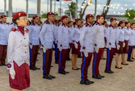Concluintes do Ensino Médio celebram formatura no Colégio da Polícia Militar da capital