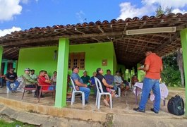 Adeal promove ação de educação sanitária com produtores rurais