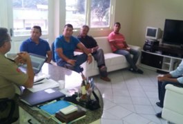 Comandante do 3ºBPM recebe representantes de auto-escolas