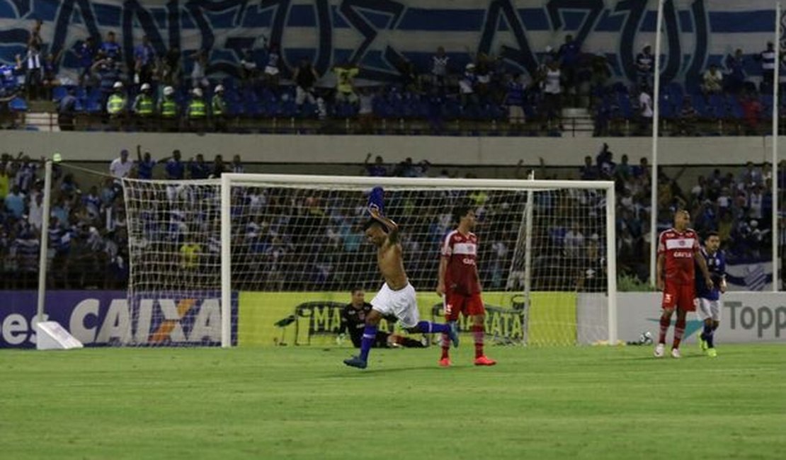 Thiago Potiguar marca no fim, CSA vence clássico contra CRB por 1 x 0 e respira no Nordestão