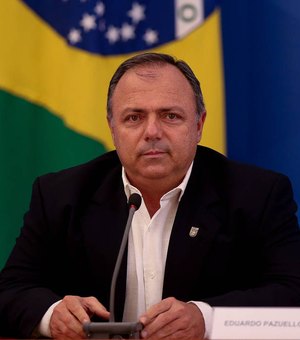 Ministro da Saúde, Eduardo Pazuello é internado com Covid-19
