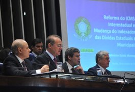 Governador Teotonio Vilela discute pacto federativo no Senado