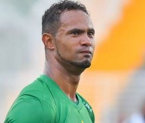 Supremo derruba liminar e determina retorno do goleiro Bruno à prisão