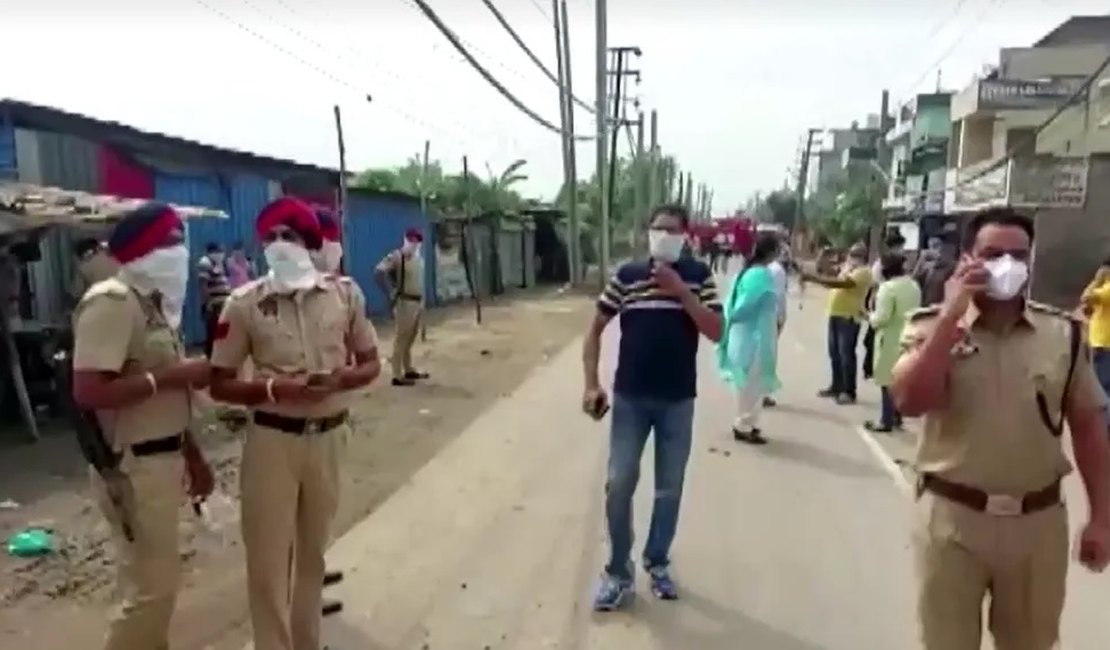 Onze pessoas morrem e outras nove são hospitalizadas após vazamento de gás na Índia