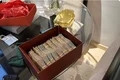 Mais de R$ 500 mil em dinheiro vivo são apreendidos na casa de policial civil no Rio de Janeiro