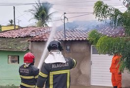 Incêndio atinge residência e destrói dois quartos em Palmeira dos Índios