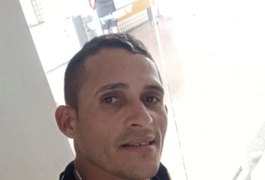 Homem é morto e esposa fica ferida após criminosos invadirem residência no Sertão de Alagoas