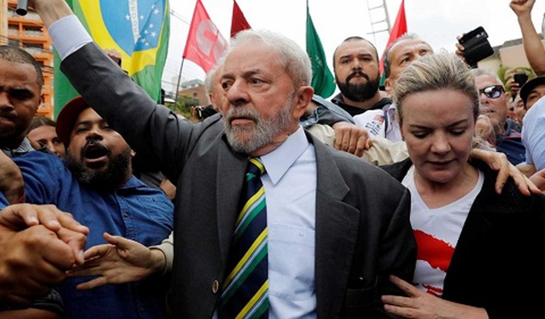 PGR oferece denúncia contra Lula, Gleisi e Palocci por US$ 40 milhões da Odebrecht