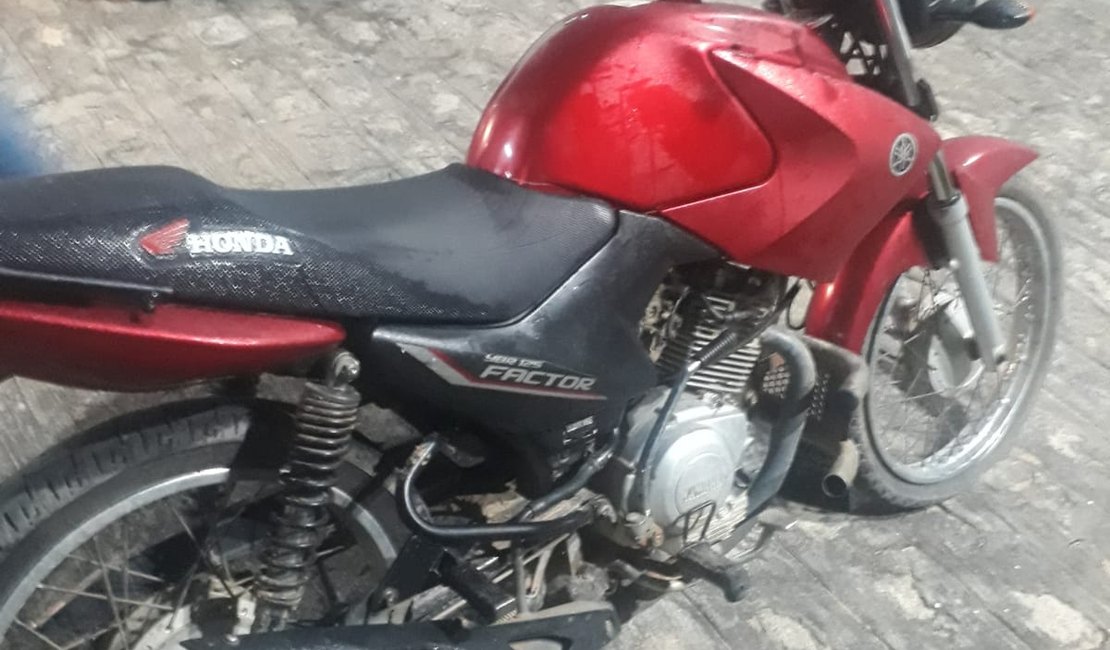 Motocicleta furtada é recuperada pela polícia em São Sebastião