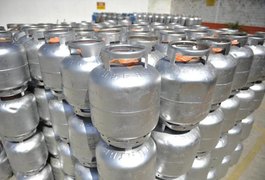 Depósito é arrombado e botijões de gás são furtados em Arapiraca