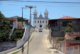 Corpo de homem é encontrado decapitado e em estado avançado de decomposição em Coqueiro Seco