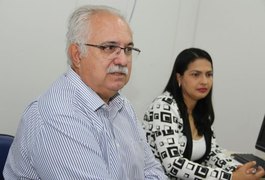 Em reunião com sindicatos, Rogério descarta pagar salários de dezembro, mas assegura os de janeiro