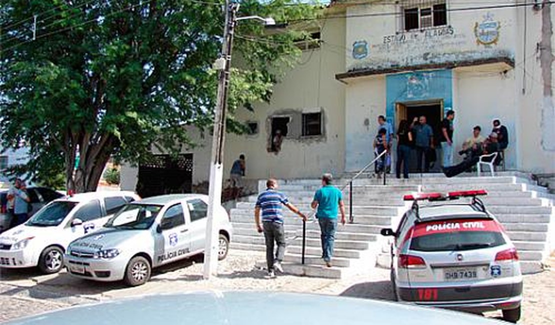 Agentes da PC abortam fuga na Delegacia em Delmiro Gouveia
