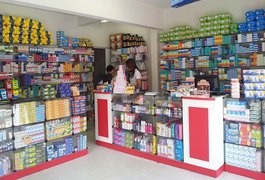 Farmácia é invadida e assaltada em Arapiraca, no bairro Santa Edwiges