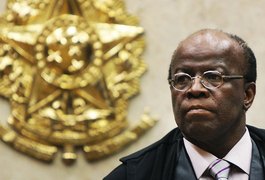 Joaquim Barbosa apoia posição do governo federal contra a redução da maioridade penal