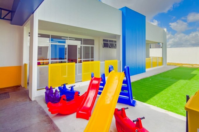 Prefeito Luciano Barbosa homenageia Dona Helena Tereza dos Santos com inauguração do CEI do bairro Santa Edwiges