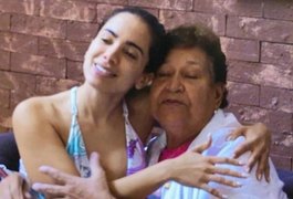 Fã idosa de Anitta processa cantora e Netflix por conta de documentário