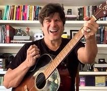 Paulo Ricardo apresenta novo show Voz & Violão em Maceió