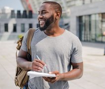 Intercâmbio: mais de 100 bolsas de estudo são oferecidas para universidades americanas