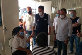 Em Anadia e Viçosa, Sesau garante vacinas extras para imunizar trabalhadores da saúde